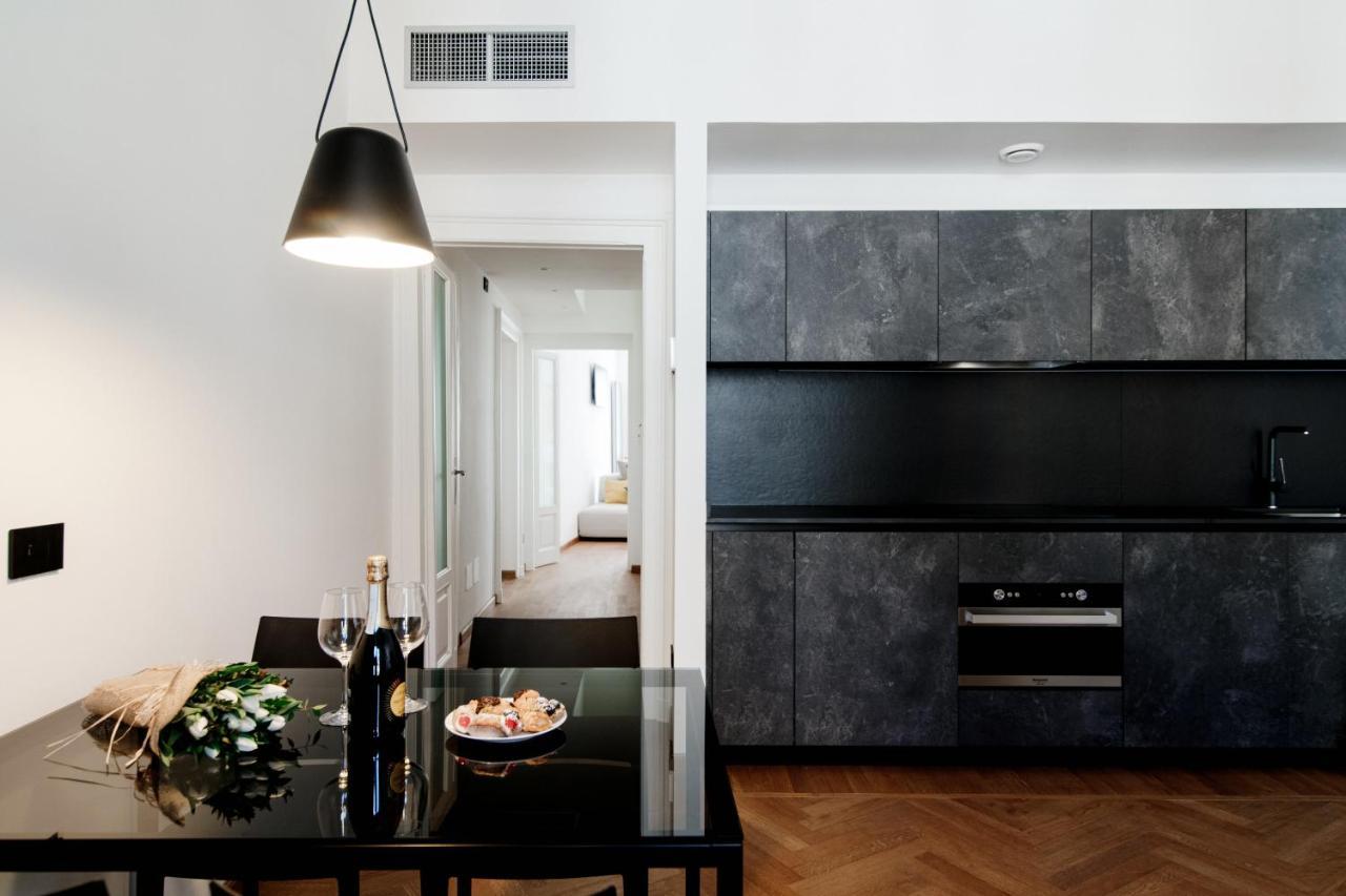 Dome'S Charme - The House Of Travelers Apartment Como Luaran gambar